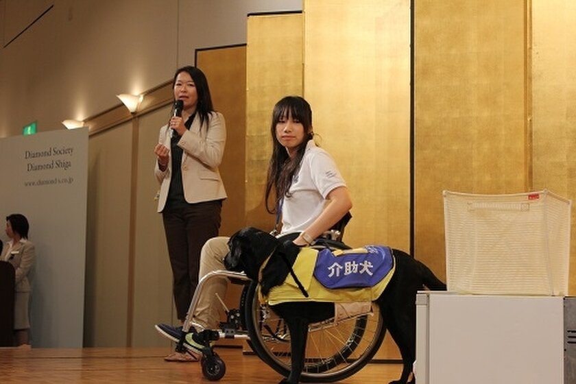 介助犬デモンストレーション