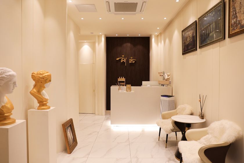 <韓国・ソウル>女性専用プライベートアカスリ専門店「HEUM」
1月ご予約・ご来店のお客様限定 割引イベント開催