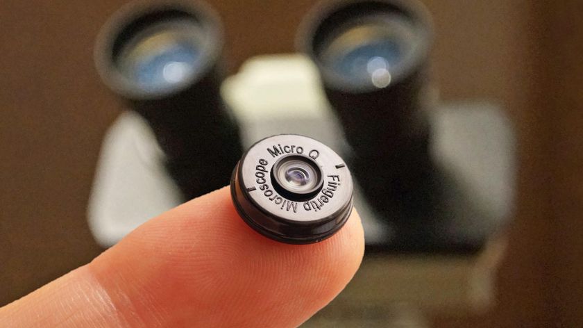 顕微鏡分野に激震!?
スマホで光学倍率250倍の「偏光顕微鏡観察」を可能にするレンズ
「MH-X250P」1/14よりGREENFUNDINGで先行割引販売を開始