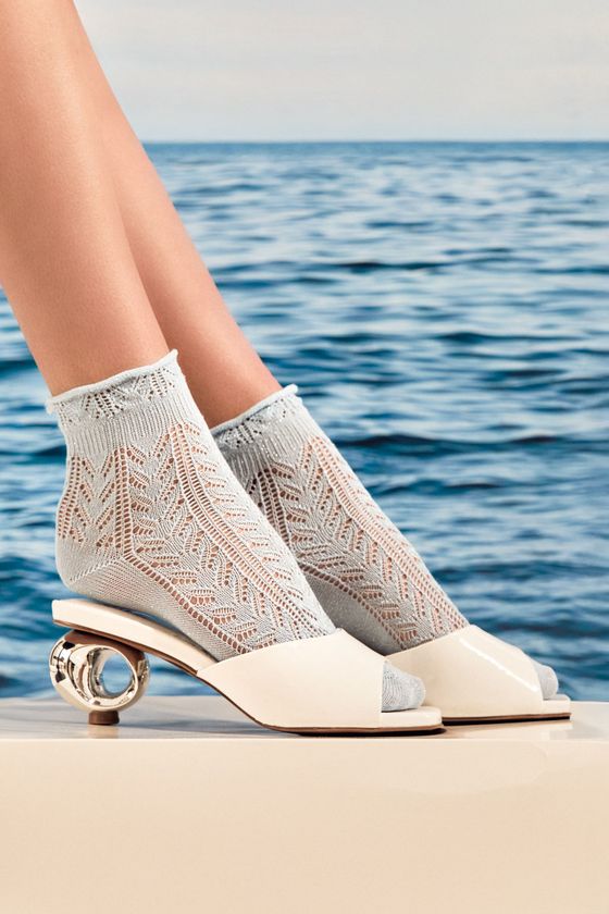 イタリア発 高級レッグウェアブランド『ピエールマントゥー』
2026SS COLLECTIONが2026年2月18日より発売決定