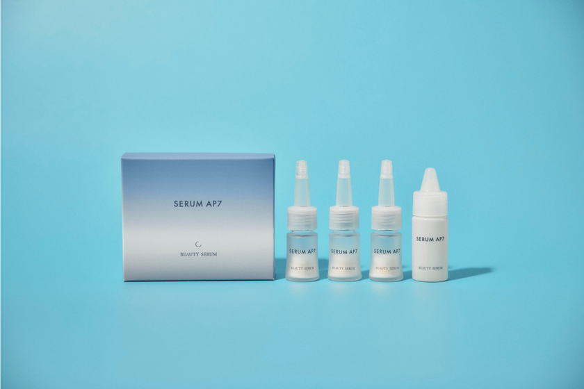 【2月25日発売】フリーズドライで“鮮度”を封じた、
「浸透型ビタミンC誘導体*1」7%配合の美容液『セラムAP7』