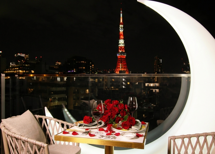 麻布十番のモダン香港レストランMOON FOREST 月林閣にて、
2月2日より東京タワーを望むバレンタインディナーが提供開始