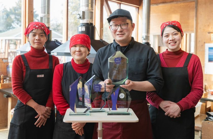 わざわざ足を運ぶ価値がある「目的地」へ
白老町・天野ファミリーファームが世界唯一の4年連続受賞