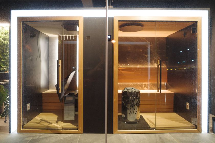 岐阜県大垣市の(株)ライフが東京ビッグサイトで行われる
「建築・建材展」に5重の安全機構を備えた
オリジナルサウナルームとサウナストーブ、チラー機を展示