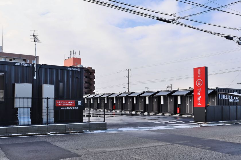 富山県滑川市にコンテナホテル
「HOTEL R9 The Yard 滑川」が2026年3月28日(土)開業!