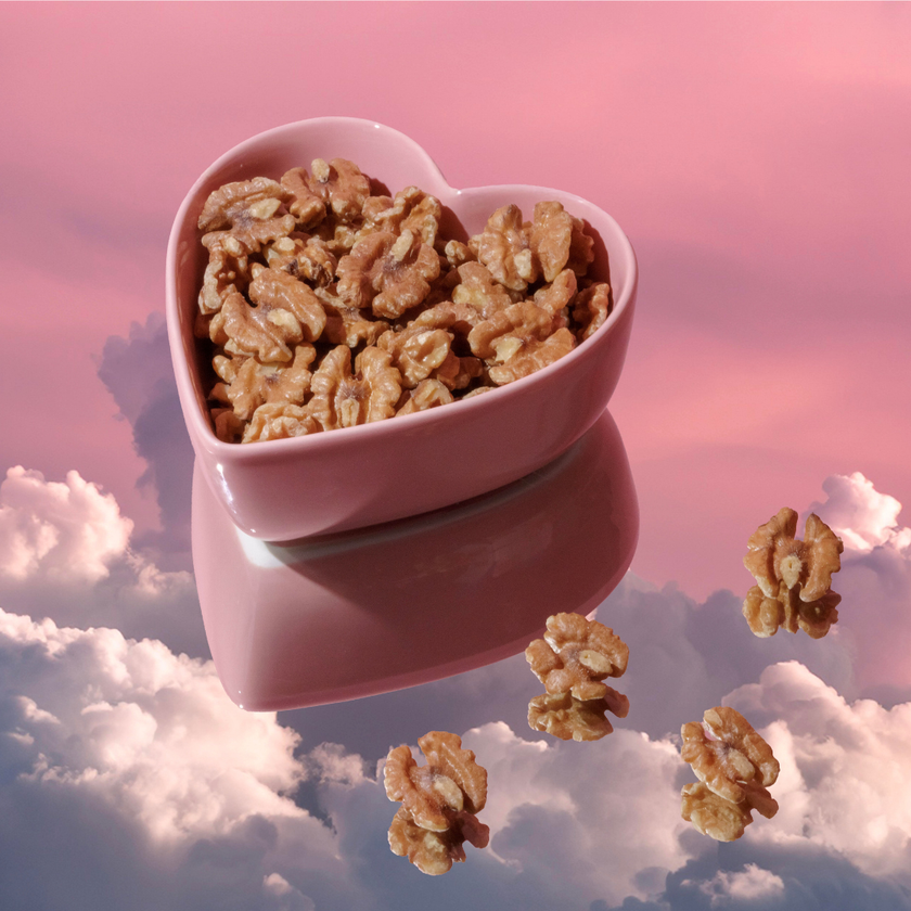 3月18日は「春の睡眠の日」
カリフォルニアくるみ協会がスーパーホテル
「超(スーパー)・睡眠ウィーク」を応援