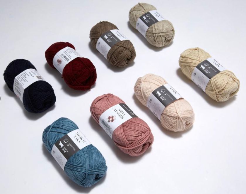 編むことが、社会を変える力になる。
SHOKAY ニット・フォー・グッド・プログラムを正式に始動