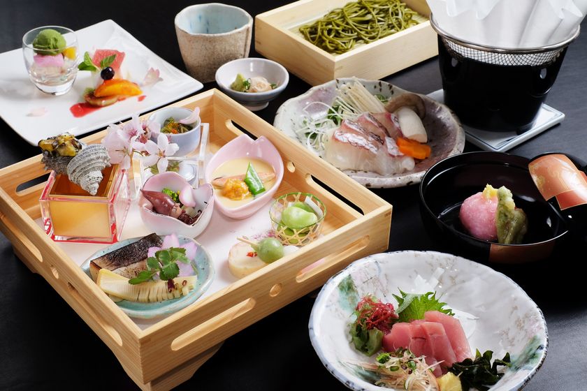 紫塚ゴルフ倶楽部、楽天GORAアワード
“全国食事が美味しいゴルフ場”ランキングで第1位に!