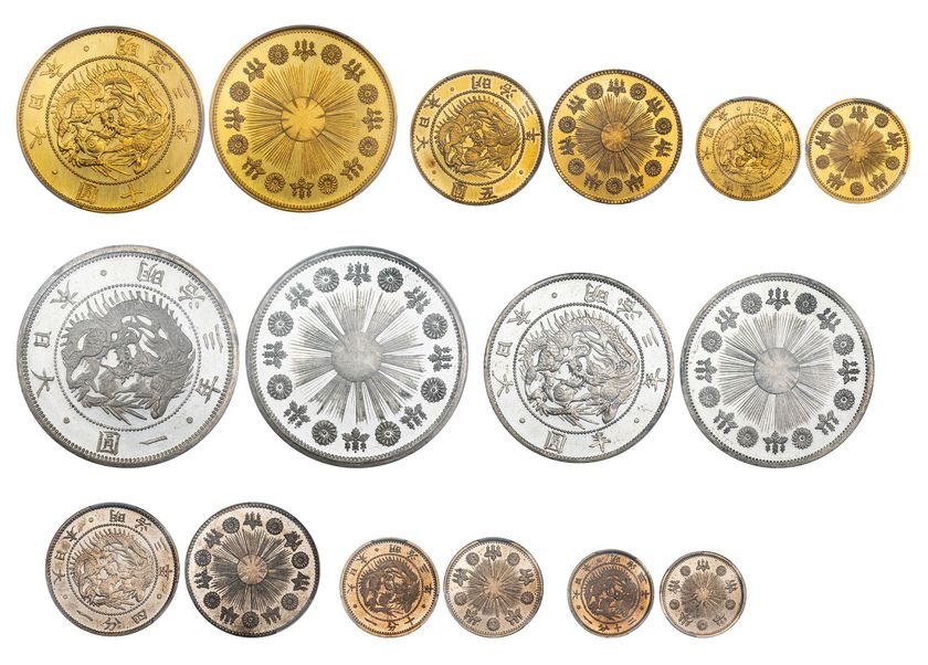 英国王立造幣局で“僅か2セット”のみ製造したと伝えられる
日本貨幣史における国宝級の試鋳貨セット
5月30日(土)開催の『泰星オークション2026』にて出品