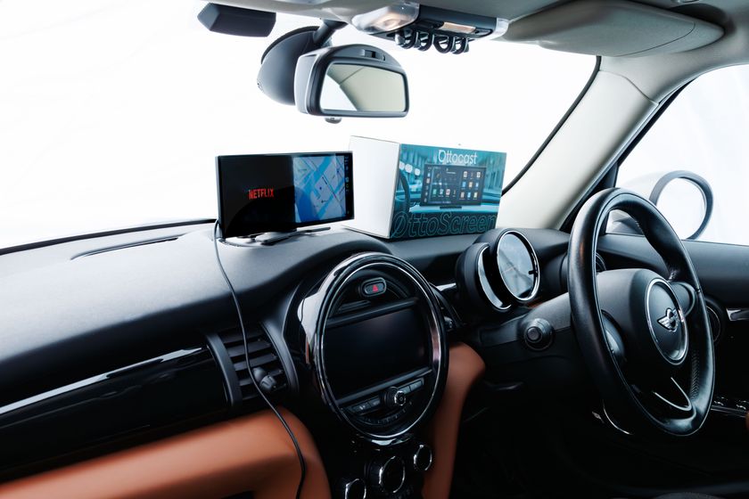古い車もスマート化!車内をモバイルエンタメ空間に変える
「Ottocastポータブルディスプレイシリーズ」
Amazonにて1万円相当お得なキャンペーンを6/20(土)まで実施