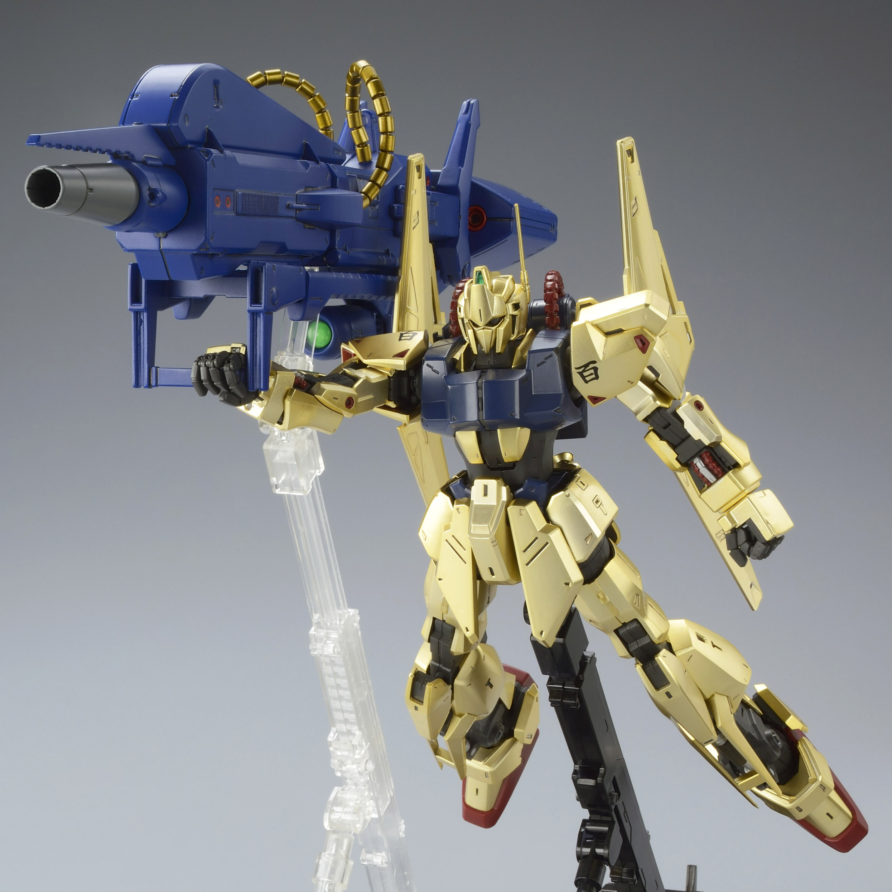 機動戦士Zガンダム』百式の大型武装「メガ・バズーカ・ランチャー」が1