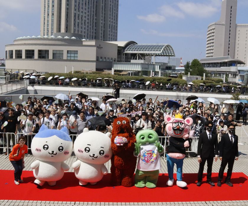「お台場ファンライジング」ついに開幕!
ガチャピン・ムック、ちいかわ、ハチワレ、
昼太郎にハンターまで!
オープニングセレモニーに人気キャラクターが大集合
「お台場ファンライジング」の特別番組放送決定!