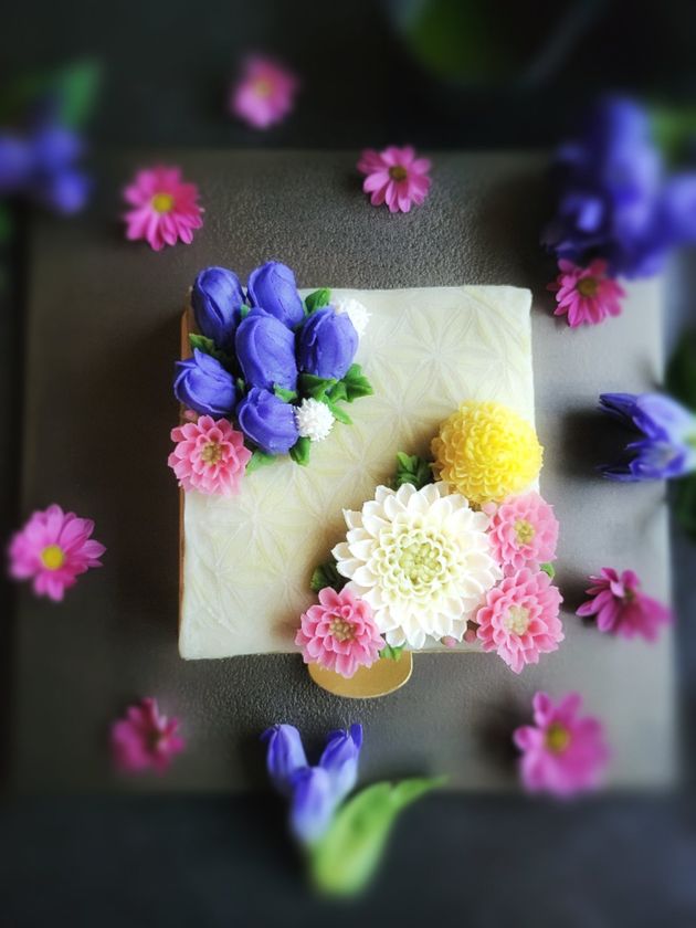 栗と抹茶の浮島に、あんクリームで秋の草花を表現
新ブランド「季花」、ケーキ「花暦〈秋〉」を9月14日発売
