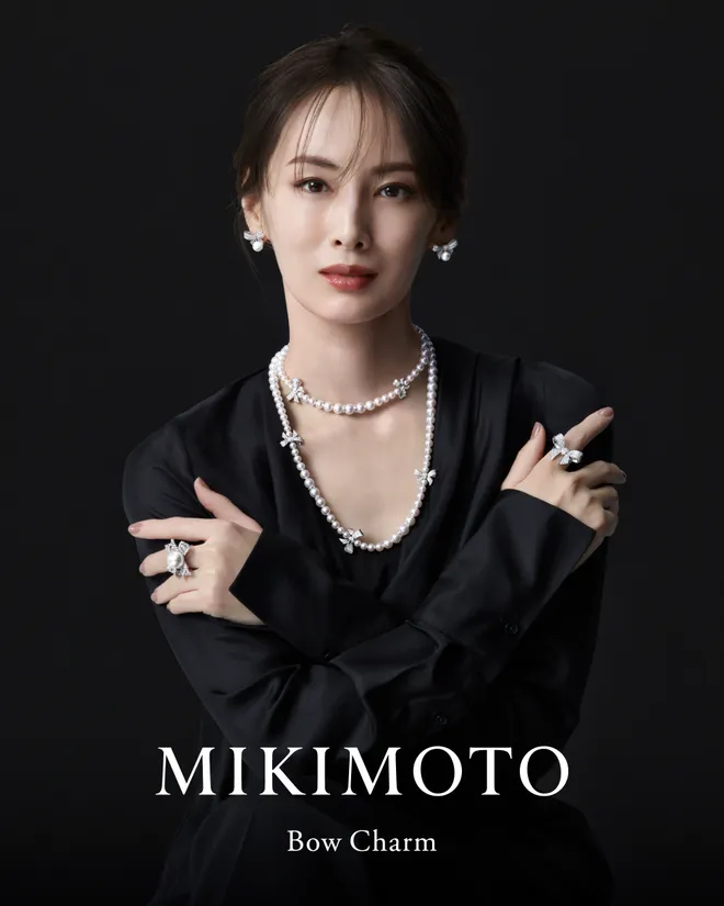 北川景子がまとう「Bow Charm」新作ジュエリー
MIKIMOTOが描くコレクションの世界観を美しく体現