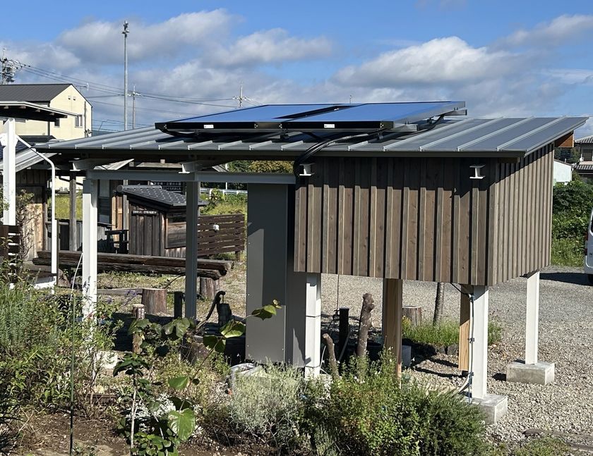 太陽光発電が主流の時代に、
なぜ私たちは「太陽でお湯をつくる」のか
― かつて日本の暮らしを支えた太陽熱を、
これからのエネルギーと暮らしへ ―
太陽熱給湯の新たなモデルを一般公開