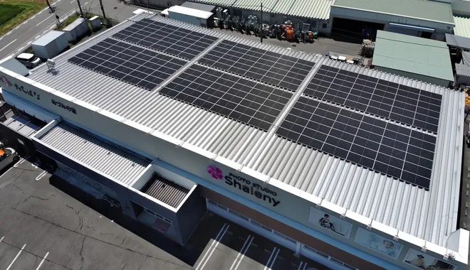 あづみの店が「オール電化&太陽光発電導入」へ一新!
~エネルギー構成の見直しで、CO2と電気代を大幅削減~