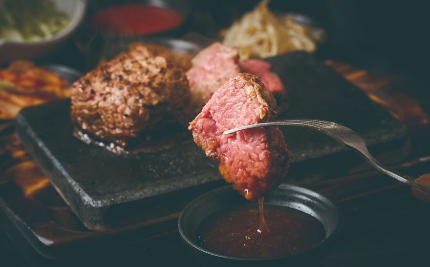 【爆速安うま!】お肉好き必見!
溶岩ステーキ専門店「武庫之荘肉劇場」が10月31日、
ついにグランドオープン!!オープン記念で特別価格も。