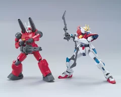 左：HGUC ガンキャノン＋Aガトリングガン　右：HGBFトライバーニングガンダム＋Cブレードビームガン