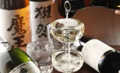 名物こぼれ酒