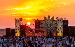 CORONA SUNSETS FESTIVAL